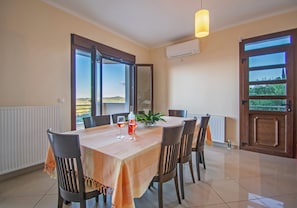 Interior - Artemis Oasis Villa (Zakynthos)