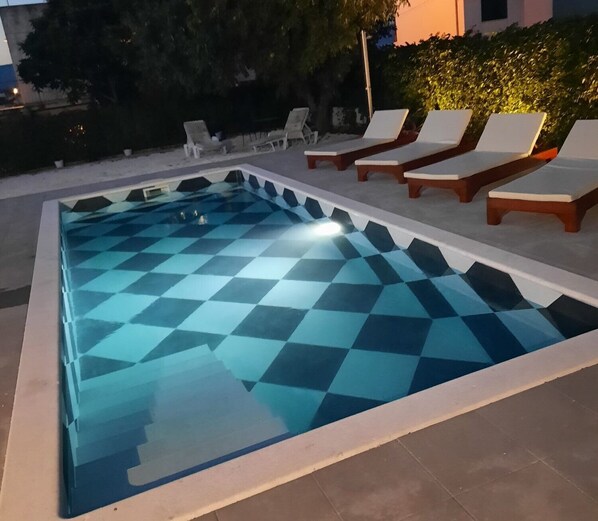 Pool - Holiday Home Nino with amazing swimming pool (Slatine)