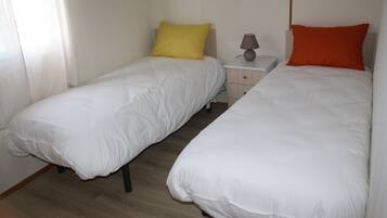 3 bedrooms, WiFi, bed sheets