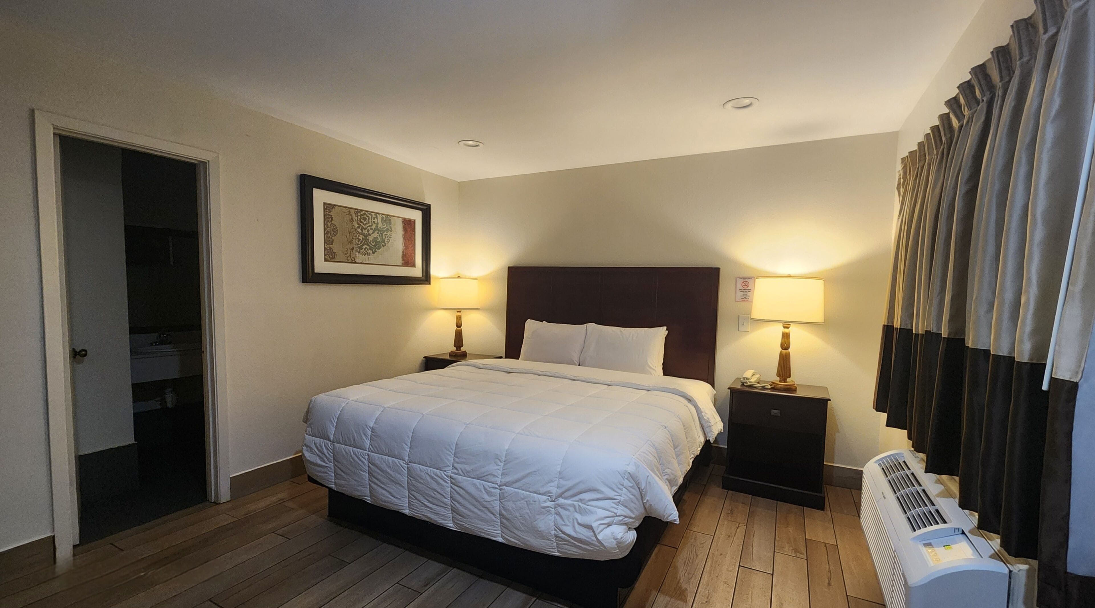 Clear Lakes Inn — photo 8