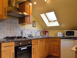 Dishwasher - Mange-Tout Maison - UK32607 (Manton, near Oakham)