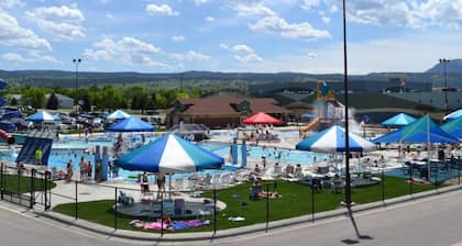 Open layout 1/1 apt close to downtown Spearfish!