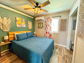 1 bedroom, desk, iron/ironing board, free WiFi