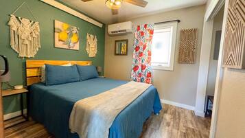 1 camera, una scrivania, ferro/asse da stiro, Wi-Fi gratuito