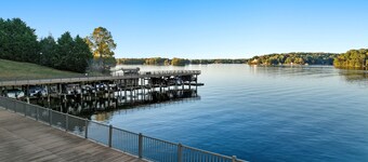 Smith Mountain Lake Condo with Main Channel Views