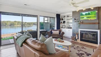 Smart TV, fireplace, video games, DVD player