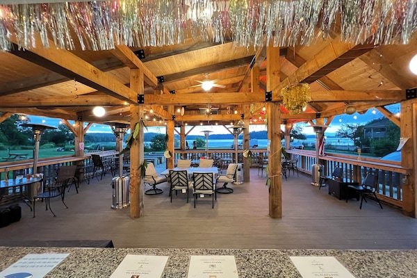 Bar (a l'allotjament)