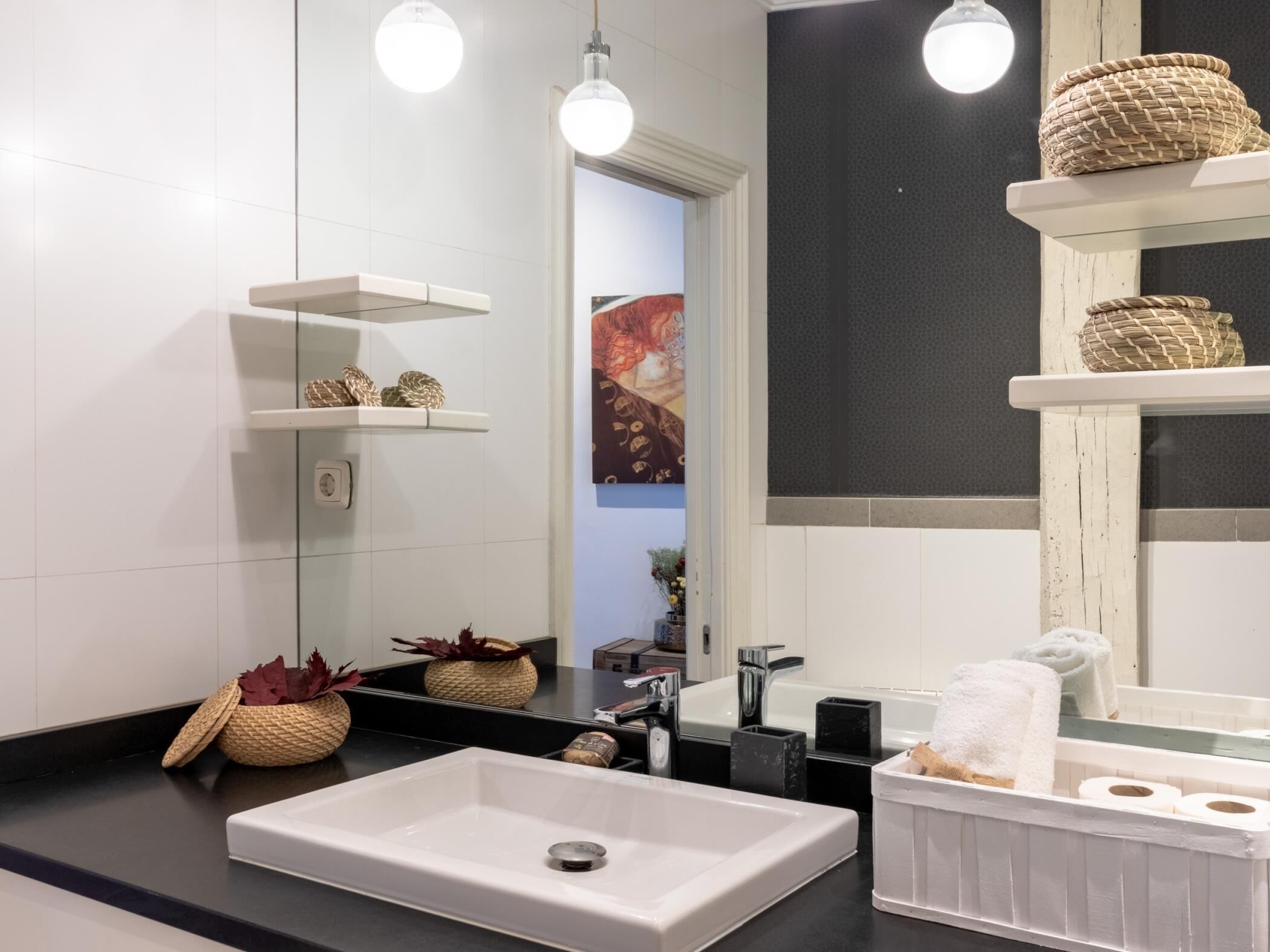 Shower, eco-friendly toiletries, hair dryer, towels