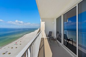 Property grounds - Luxury Oceanview Condo (Panama City Beach)