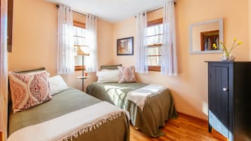 2 bedrooms, in-room safe, iron/ironing board, WiFi