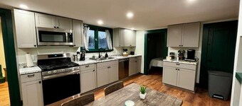 2 Bed Berkshire Apt minutes to Jiminy Peak Ski