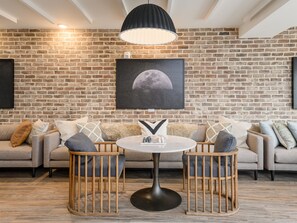 Dining - Luxury Boutique Condo in the ❤ of Downtown Asheville (Asheville)