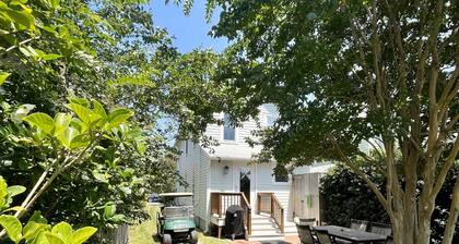 Cozy Cottage - quaint and comfy - 5 blocks to the beach, 1 block to Mason Ave.
