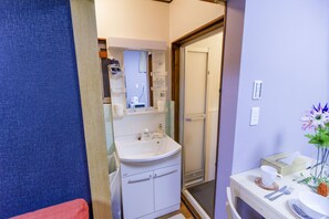 Private Vacation Home, Non Smoking | Bathroom | Separate bathtub and shower, hair dryer, slippers, towels - Your House KONOHANA (Osaka)