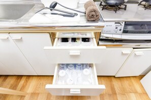 Ferienhaus, Nichtraucher (Private Vacation Home) | Eigene Kochnische | Kühlschrank, Mikrowelle, Herdplatte, Wasserkocher