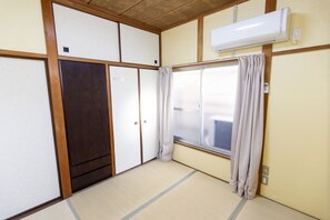 Ferienhaus, Nichtraucher (Private Vacation Home) | 4 Schlafzimmer, kostenloses WLAN, Bettwäsche