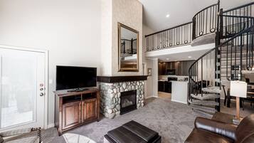 TV, fireplace