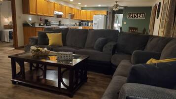 Smart TV, streaming services