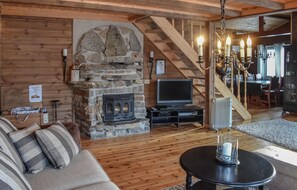 TV, fireplace, DVD player