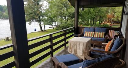 Chalet Ripple-Lake Harmony- Lakefront- 5 Bedroom 3.5 bath- near Restaurants/Bars