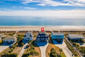 Exterior - Oceanfront stunner in Emerald Isle (Emerald Isle)