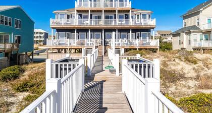 Oceanfront stunner in Emerald Isle
