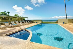 حمّام سباحة خارجي، حمّام سباحة مُدفَّأ