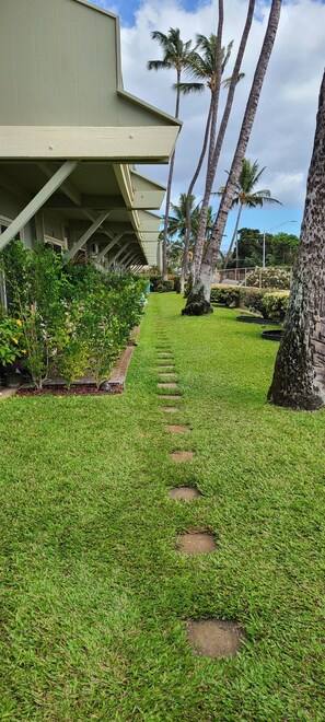 Property grounds - Fun Condo / Ocean View Escape (Kihei)