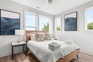 5 chambres, fer et planche à repasser, Wi-Fi