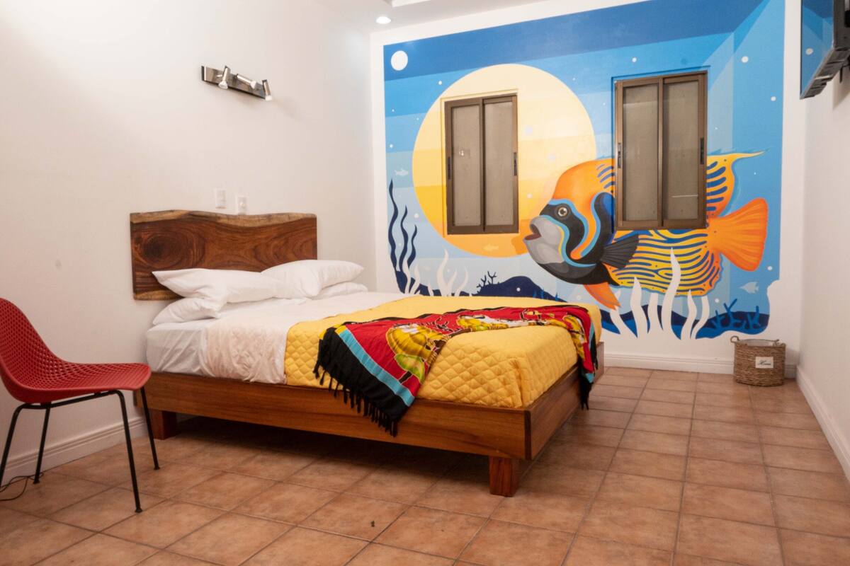 Comfort Cabin | Free WiFi, bed sheets