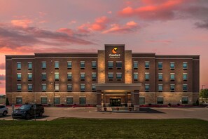 Exterior - Comfort Inn & Suites Adrian (Adrian)
