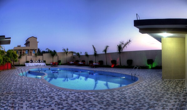 Outdoor pool