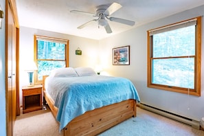 4 bedrooms, free WiFi, bed sheets