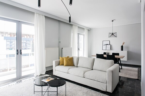 Business Apartment | Living room