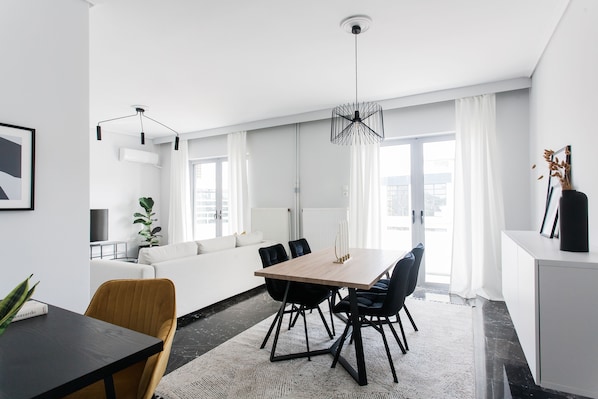 Appartement Affaires | Restauration dans la chambre