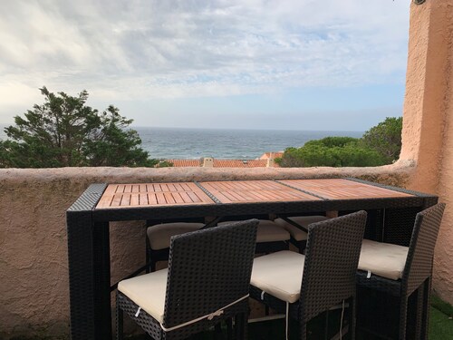 MAGNIFICENT SEA VIEW  