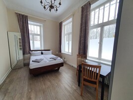 Muebles diferentes y wifi gratis 