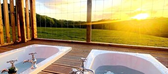 Luxury Safari Lodge Surrounded by Deer!! 'roe'