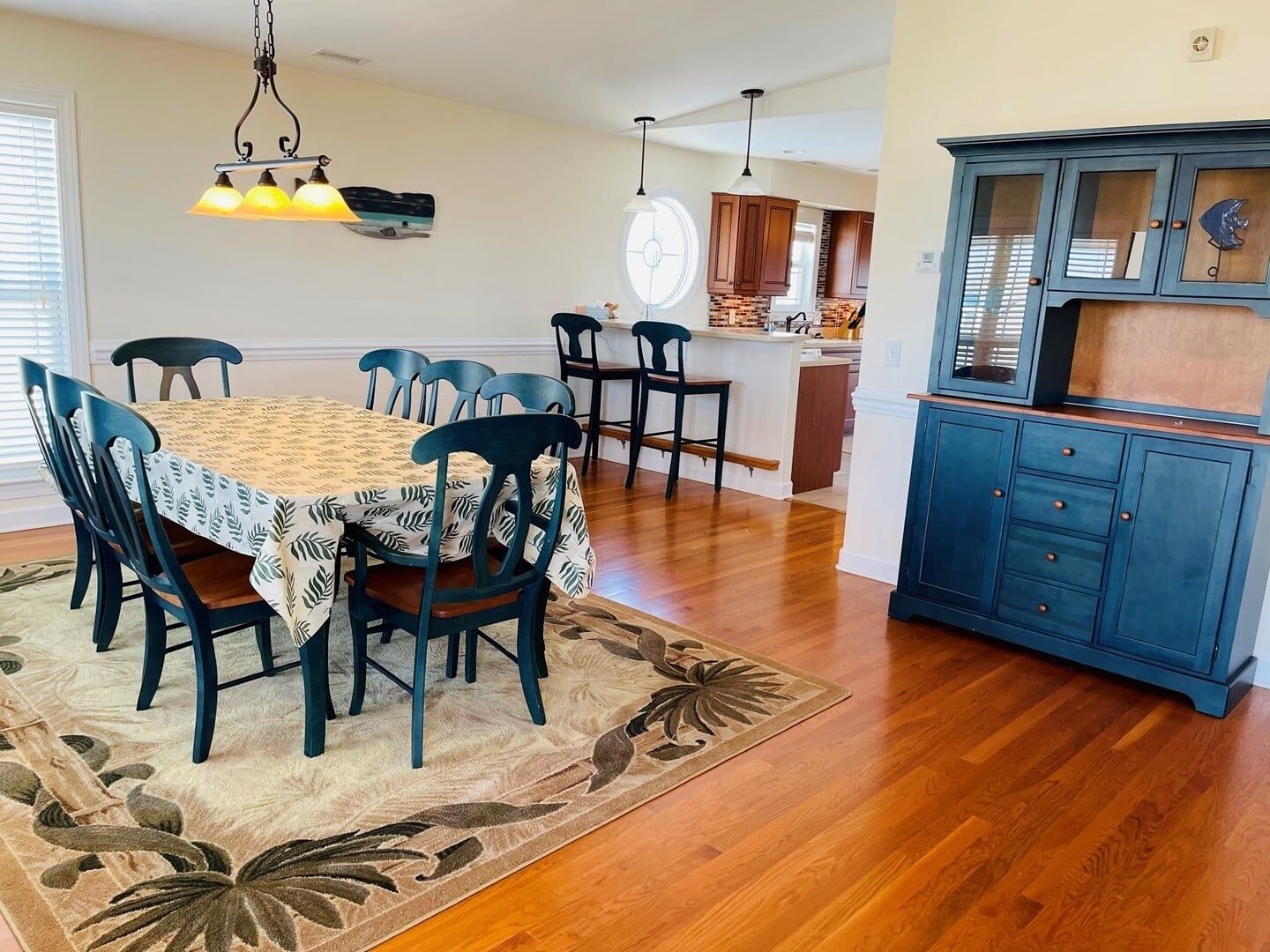 House, 4 Bedrooms | Dining