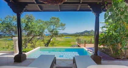 Pristine Bay 1003 3 Bedroom Home by RedAwning