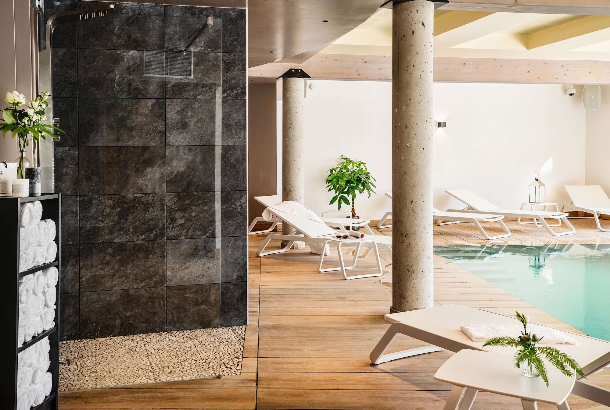 4 Star Hotels