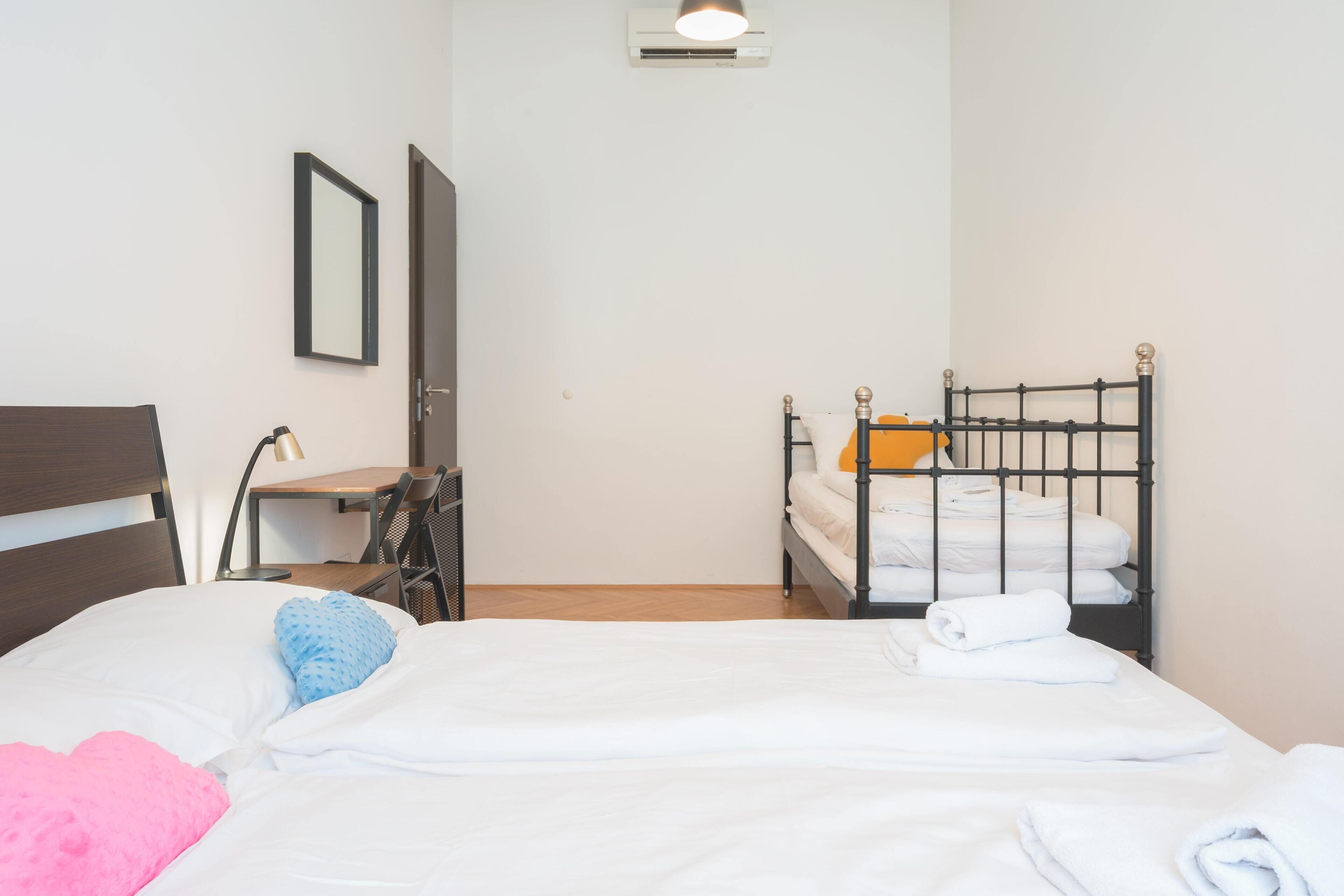 comfort triple room, shared bathroom | hypo-allergenic bedding, desk, iron/ironing board, free wifi