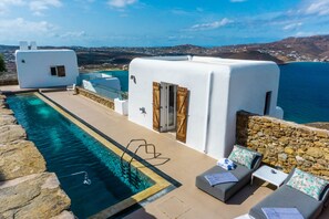 Outdoor pool, a heated pool - Villa Ester with Heated Pool & Hot Tub (Mykonos)