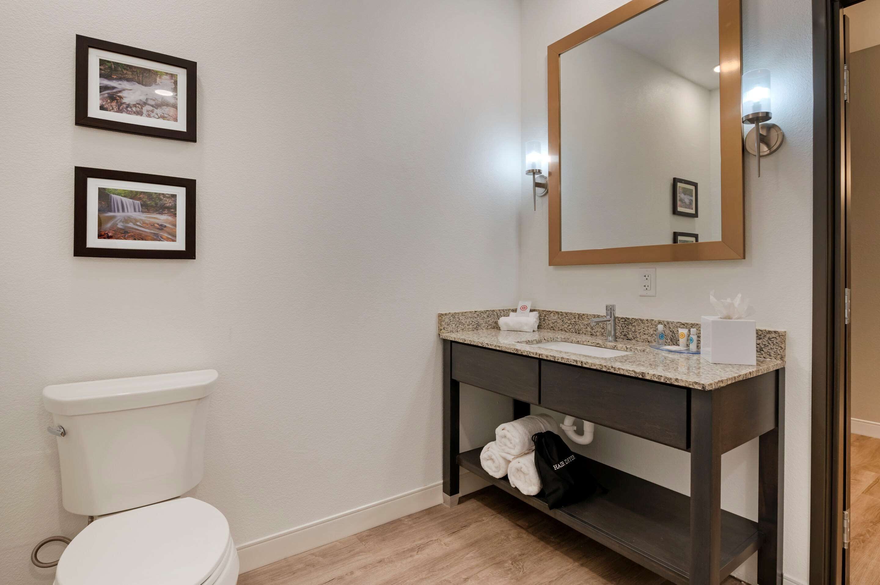 standard room, 2 queen beds, non smoking | bathroom | hair dryer, towels, soap, shampoo