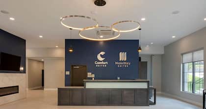 Comfort Suites Cincinnati University - Downtown