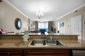 Interior - ☀️Beach Service-2BR Ocean Villa 1102☀️ (Panama City Beach)