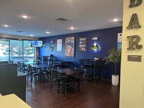 Lounge - Comfort Inn & Suites North Mankato (Mankato)