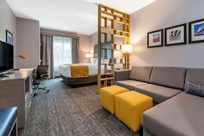 Suite, 1 King Bed with Sofa bed, Non Smoking | Premium bedding, pillowtop beds, desk, laptop workspace - Comfort Inn & Suites Jacksonville - Orange Park Near Naval Air Station (Jacksonville)