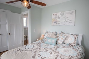 House (Harbor Haven)