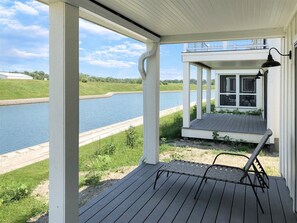 Huis, Meerdere bedden (Last Call Never) | Woonkamer